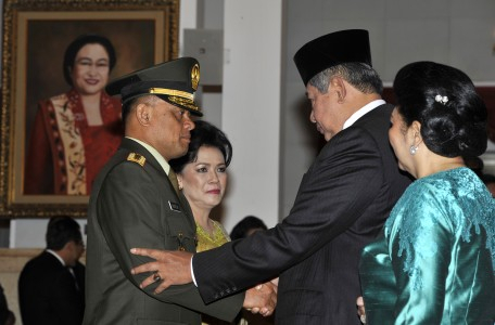 Presiden Lantik KSAD Baru Gatot Nurmantyo