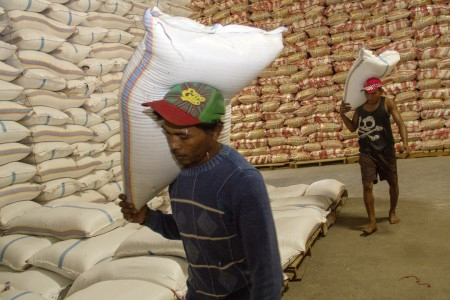 Impor 50 Ribu Ton Beras, Bulog: Itu Tahap Pertama