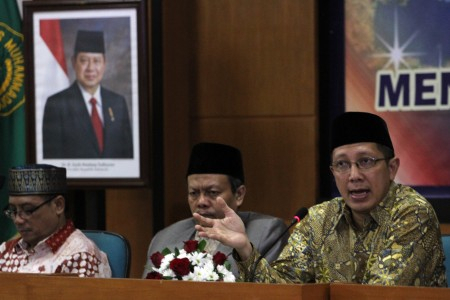 Menteri Agama Jamin Warga Syiah Sampang Bisa Pulang Ke Kampung Halaman