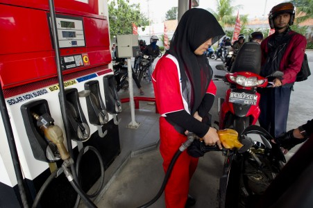 Penjualan Solar Subsidi Dibatasi, Modal Kerja Hiswana Naik