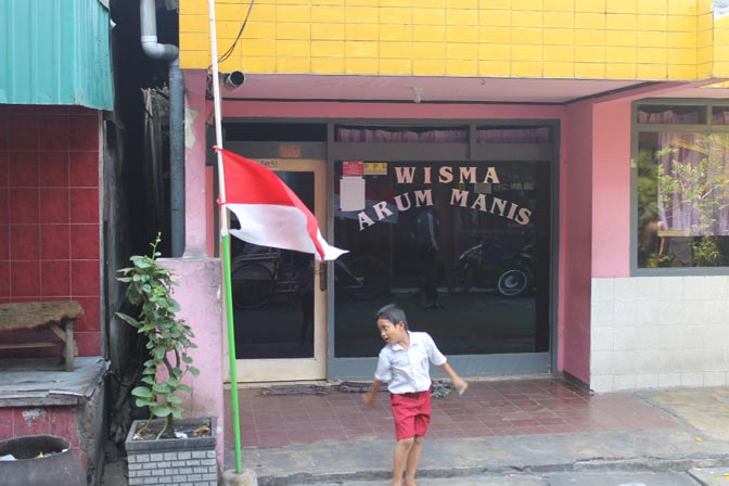 Prostitusi Dolly Picu Kekerasan Seksual Anak