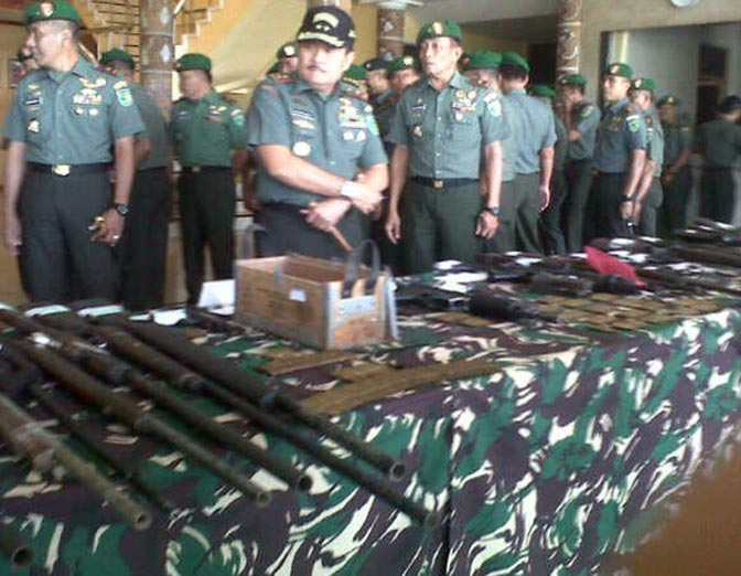 Kodam Cenderawasih Sita Puluhan Senjata Api dari Warga