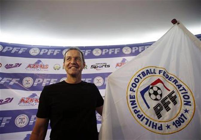 Jelang AFF, Timnas Filipina Pecah
