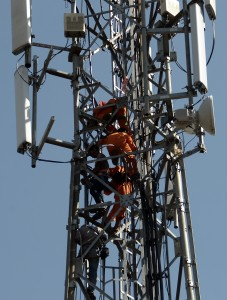Ganggu Estetika, Menara Telekomunikasi Harus Diatur