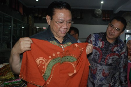 Dipecat Golkar, Agung Laksono Aman di Kabinet SBY