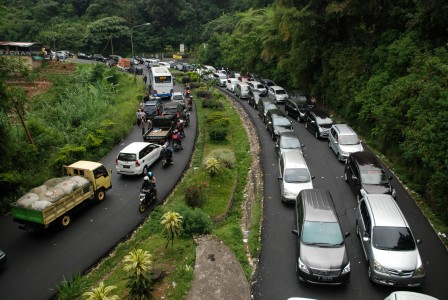 Tersandung di KPK, Proyek Jalur Puncak Tetap Berjalan