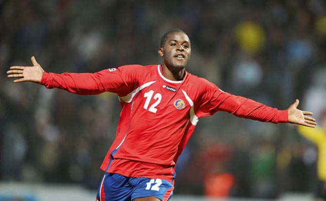 Arsenal Tak Lepas Joel Campbell ke Liverpool