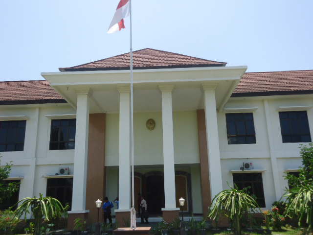 Lima Anggota DPRD Kabupaten Lombok Utara Gugat Gubernur NTB