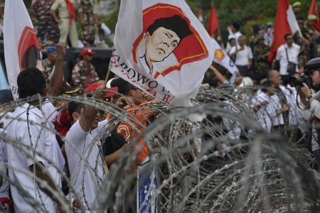 Prabowo-Hatta Terima Gugatannya Ditolak MK
