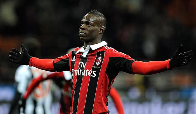 Balotelli Pamitan pada Rekan Setimnya Di Milan