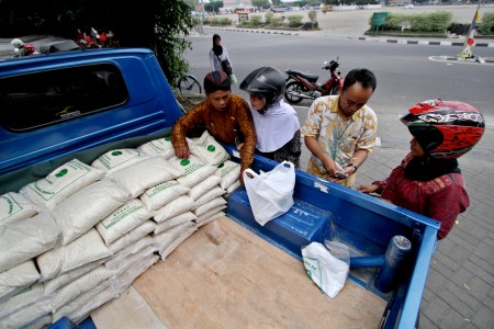 Naikkan BBM, Jokowi Diminta Berikan Subsidi Untuk Petani