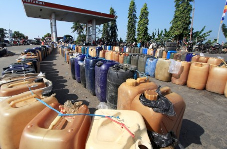 Sejumlah Angkutan Umum di Pulau Jawa Mulai Berhenti Beroperasi