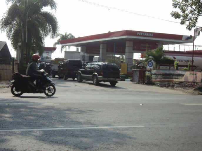 Antrean BBM Masih Terjadi di Solo