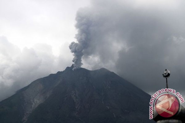 Butuh Ribuan Seng untuk Perbaiki Rumah Warga di Karo
