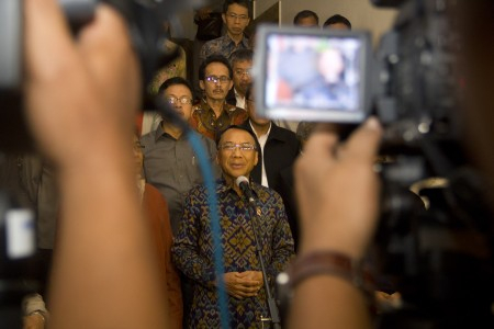 KPK Minta Dirjen Imigrasi Cegah Keluar Negeri Staf Khusus KemenESDM