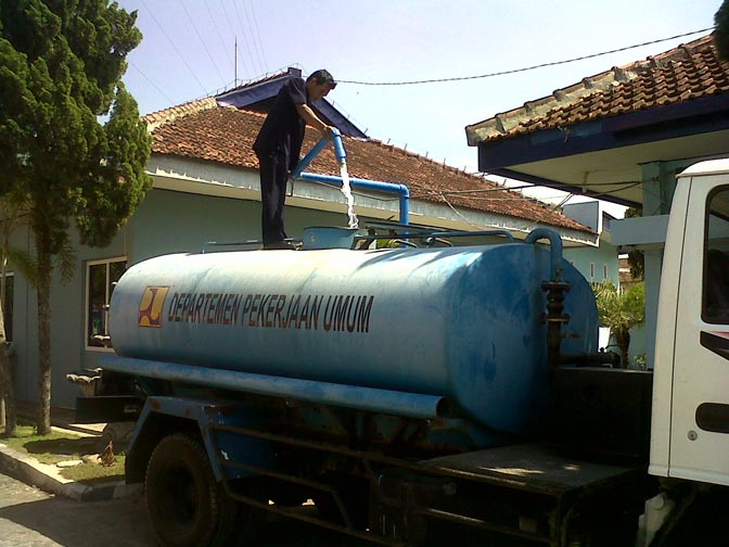 PDAM Bondowoso Mulai Distribusikan Air Bersih ke Tujuh Kecamatan
