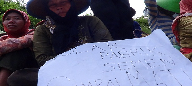 Pejabat ESDM Pertanyakan Amdal Pabrik Semen di Rembang