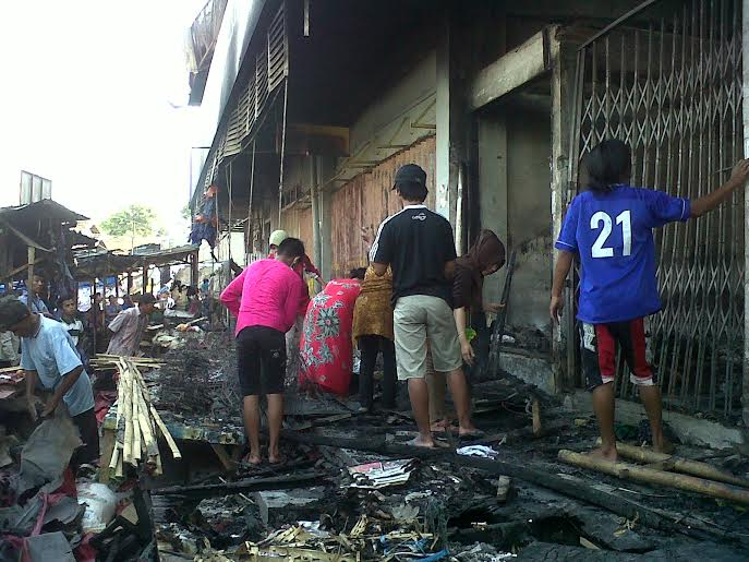 Pedagang di Bondowoso: Habis Semuanya