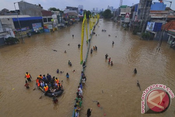 9 WNI Selamat dari Banjir India