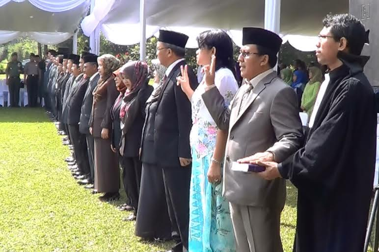 Wali Kota Bima Arya Lantik Bawahan di Kebun Raya Bogor