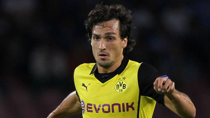 Mats Hummels Siap Kembali Perkuat Dortmund