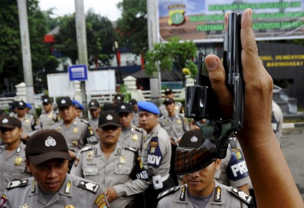 Langgar Kode Etik, Belasan Polisi di Papua Terancam Dipecat