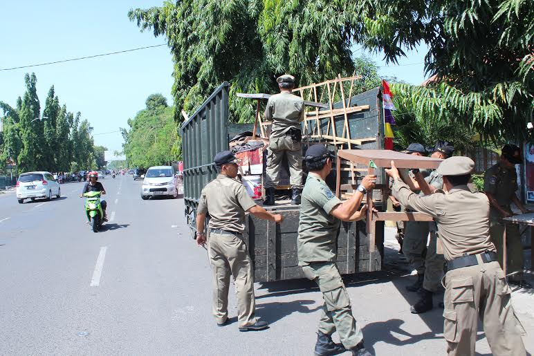Personel Kurang, Satpol PP Bogor Berdayakan Linmas
