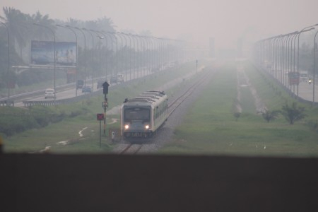 Pemerintah Tambah Subsidi KRL Commuter Rp 2 Ribu/Tiket