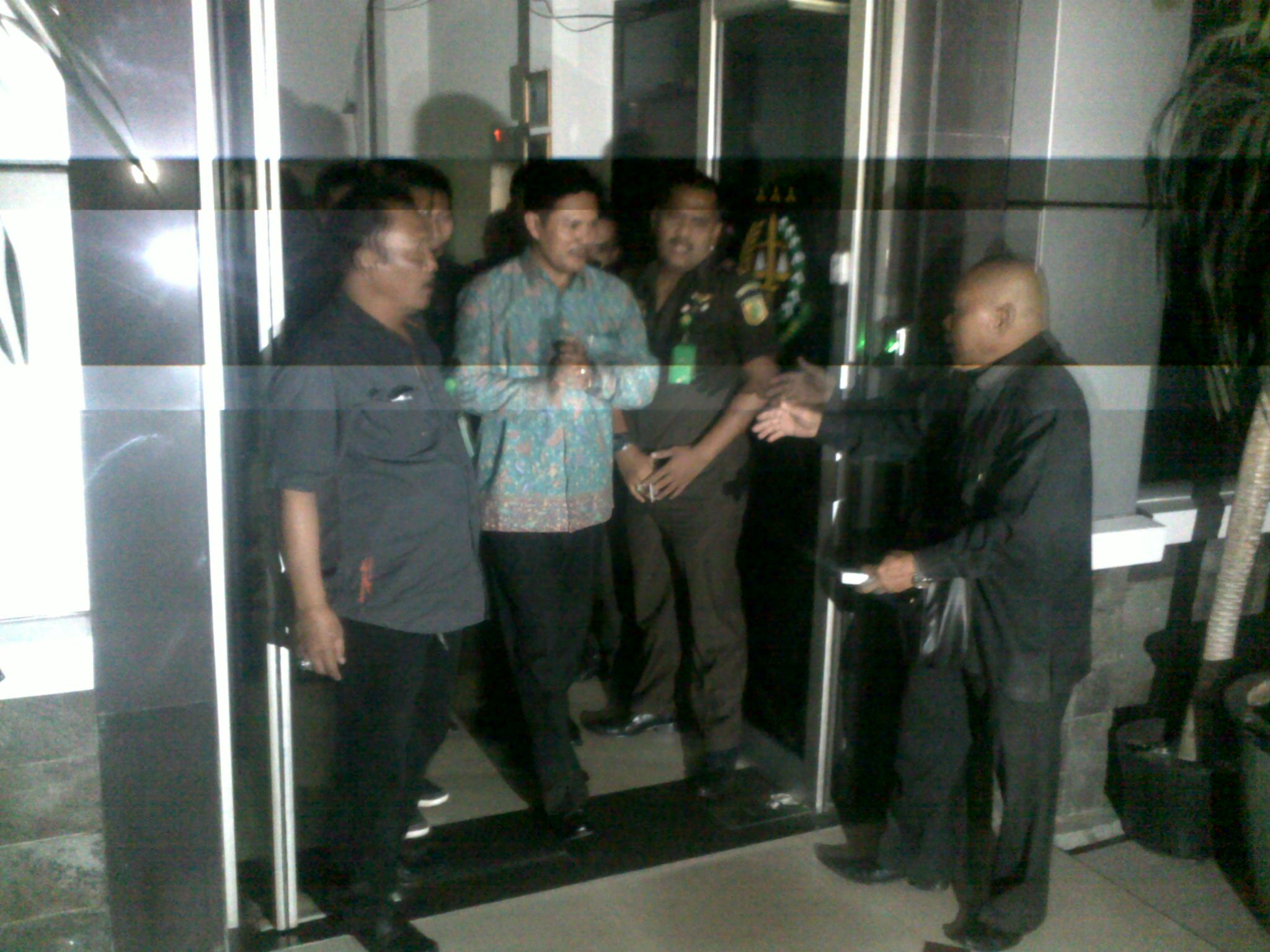 Bekas Ketua DPRD Cimahi Diperiksa 9 Jam oleh Kejati Jabar