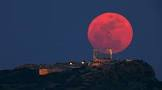 Ini Saat yang Tepat Lihat Gerhana Bulan 'Black-moon' di Jakarta