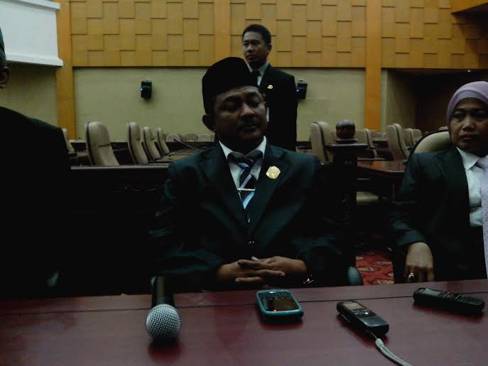 Peresmian Ketua DPRD Nunukan Diwarnai Aksi 