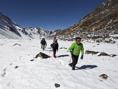 3 WNI yang Hilang Akibat Badai Salju Himalaya Masih Dicari