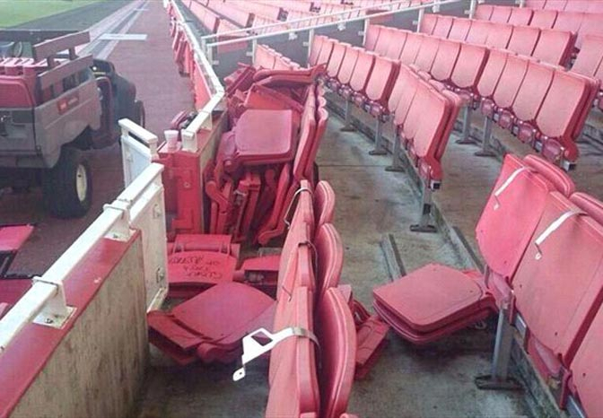 Rusak Stadion Arsenal, Galatasaray Kena Denda