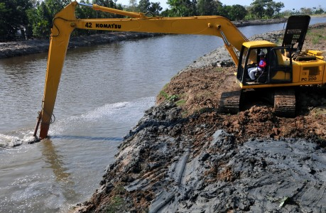Kemen PU Kebut Perbaikan Sungai