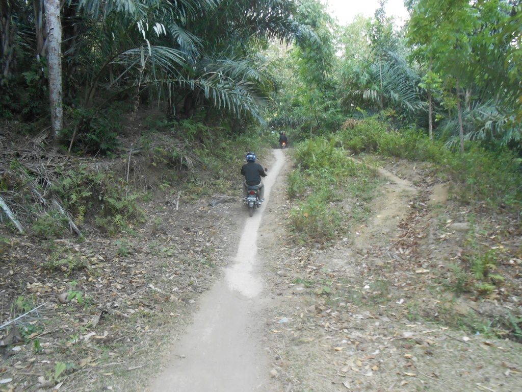 Nasib Wisata Senggigi Minim Akses Jalan dan Krisis Air Bersih