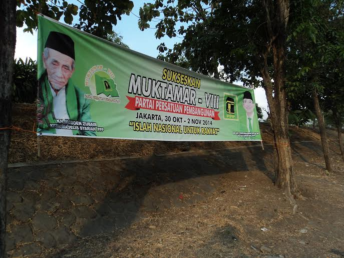 Marak, Spanduk Muktamar VIII PPP Versi Suryadharma Ali di Solo