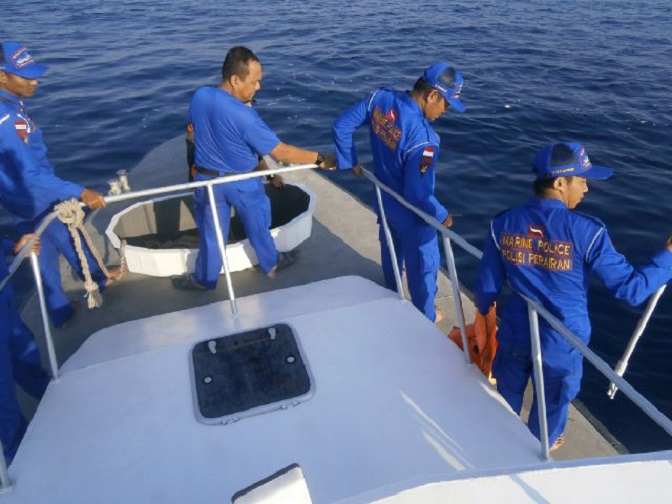 Pesawat Latih Hilang Kontak, SAR Temukan Tabung Pemadam
