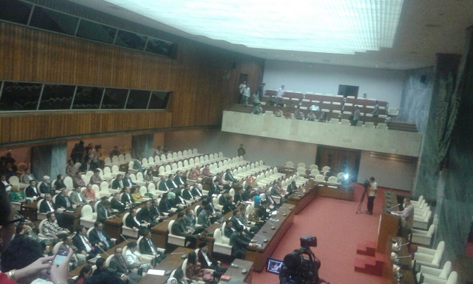 DPR Tandingan Hasilkan Kebuntuan Politik