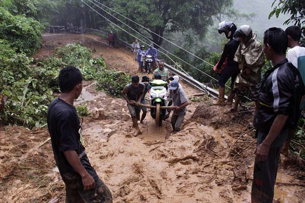 Aceh Dihantam Longsor dan Banjir