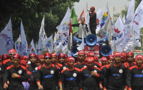 Buruh Jakarta Kembali Turun ke Jalan