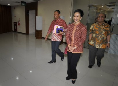 Pekan Depan Meneg BUMN Rini Lapor KPK, Ada Apa?