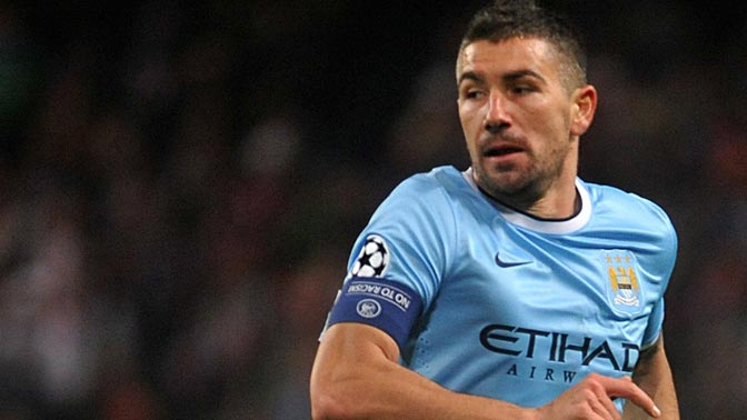 Kolarov Tak Bisa Main Sebulan