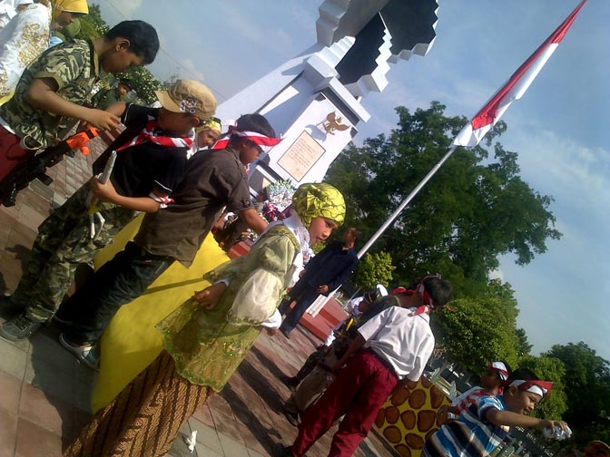 Pelajar SD di Jombang Jadi Pahlawan Lingkungan