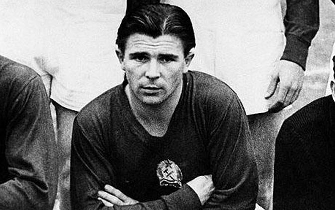 Ferenc Puskas Diabadikan di Goal Hall of Fame