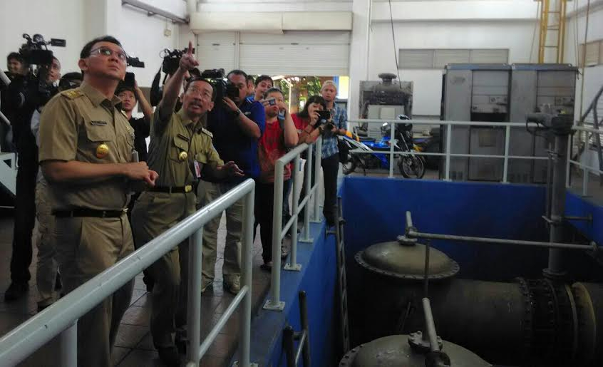 Antisipasi Banjir, Ahok Sidak Pompa Air
