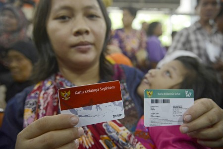 Ombudsman Minta Jokowi Selaraskan Program Kartu Sakti