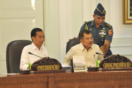 Jokowi: Menteri Tak Boleh Rapat dengan DPR