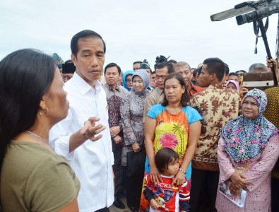 Jokowi Batal Blusukan Asap di Riau