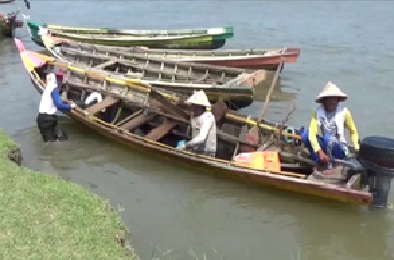 Kapal Trawrl Masuk, Nelayan Muko-Muko Seret Tangkapan