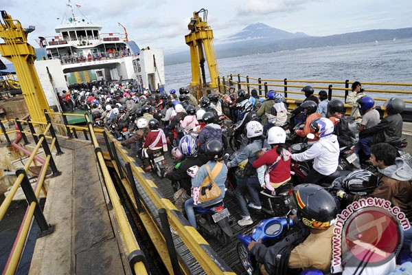 Cuaca Buruk, Penyeberangan Gilimanuk Ditutup